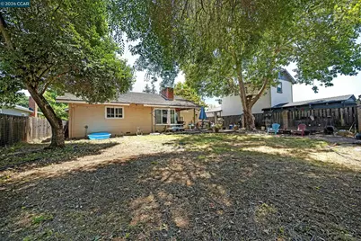 1481 Davis Ave, Concord, CA 94518 - Photo 27