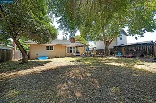 1481 Davis Ave, Concord, CA 94518 - Photo 27