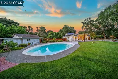 1409 Walden Rd, Walnut Creek, CA 94597 - Photo 37