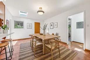 7200 Saroni Dr, Oakland, CA 94611 - Photo 25