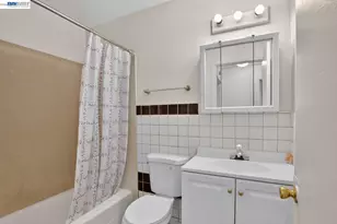 2841 Octavia St, Oakland, CA 94619 - Photo 29