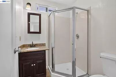 2841 Octavia St, Oakland, CA 94619 - Photo 25
