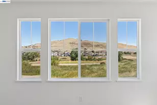 2404 Golden Wy, Fairfield, CA 94533 - Photo 9