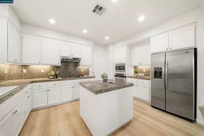 1190 Bellingham Sq, San Ramon, CA 94582 - Photo 11