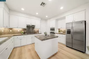 1190 Bellingham Square, San Ramon, CA 94582 - Photo 11