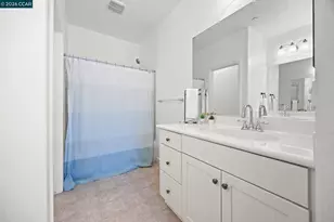 1147 Martin Luther King Dr, Hayward, CA 94541 - Photo 27