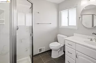 733 Daffodil Way, Concord, CA 94518 - Photo 31