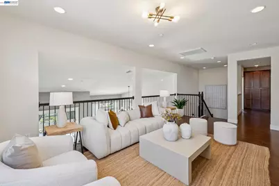 130 Benmore Dr, Hayward, CA 94542 - Photo 45
