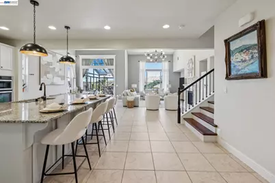 130 Benmore Dr, Hayward, CA 94542 - Photo 3