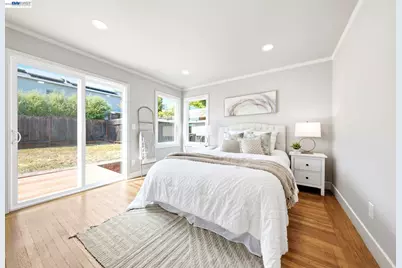 5901 Burlingame Ave, Richmond, CA 94804 - Photo 37