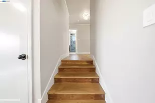 5901 Burlingame Ave, Richmond, CA 94804 - Photo 29