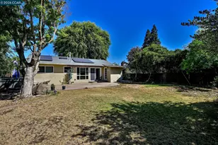 933 Santa Lucia Dr, Pleasant Hill, CA 94523 - Photo 21