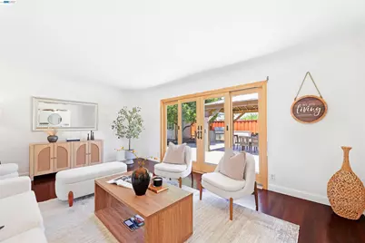 5157 Eggers Dr, Fremont, CA 94536 - Photo 7