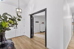 5736 Medallion Ct, Castro Valley, CA 94552 - Photo 45