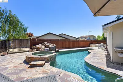 5736 Medallion Ct, Castro Valley, CA 94552 - Photo 61