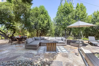 5736 Medallion Ct, Castro Valley, CA 94552 - Photo 59