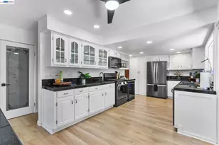5736 Medallion Ct, Castro Valley, CA 94552 - Photo 33