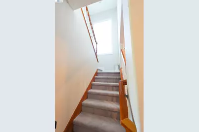 200 Seapoint Pl, Richmond, CA 94801 - Photo 15
