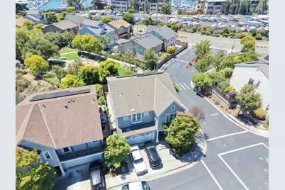 200 Seapoint Pl, Richmond, CA 94801 - Photo 1