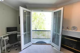 200 Seapoint Pl, Richmond, CA 94801 - Photo 19