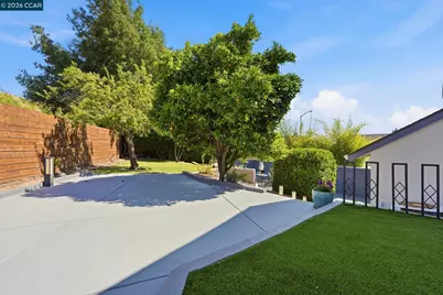419 Highland Ct, Concord, CA 94520 - Photo 49