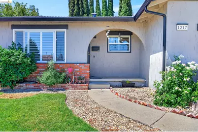 1217 Mission Dr, Antioch, CA 94509 - Photo 3