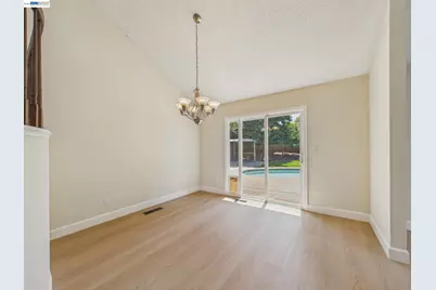 1546 Ohara Ct, Clayton, CA 94517 - Photo 17