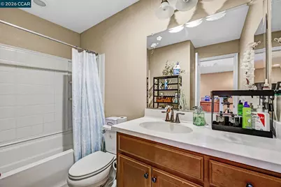 108 Arcangel Way, San Pablo, CA 94806 - Photo 23