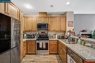 108 Arcangel Way, San Pablo, CA 94806 - Photo 9