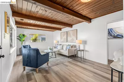 365 Redbud Ln, Hayward, CA 94541 - Photo 5