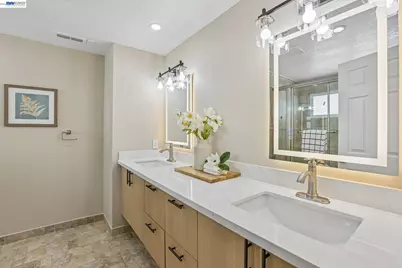 640 Calle Del Prado, Milpitas, CA 95035 - Photo 37