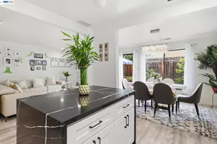 911 Erie Cir, Milpitas, CA 95035 - Photo 15