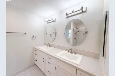 1091 Fox Meadow Way, Concord, CA 94518 - Photo 33
