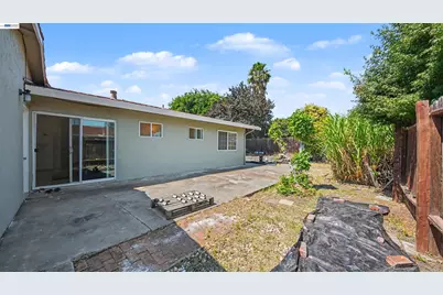 200 Riverside Pl, Bay Point, CA 94565 - Photo 23