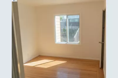 23 Stoneyford Ave, San Francisco, CA 94112 - Photo 5