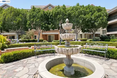 401 Norfolk St #301, San Mateo, CA 94401 - Photo 23