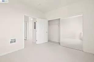 401 Norfolk St, San Mateo, CA 94401 - Photo 13