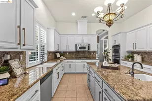 4513 Maryam Ct, Fair Oaks, CA 95628 - Photo 9