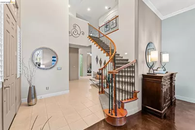4513 Maryam Ct, Fair Oaks, CA 95628 - Photo 3