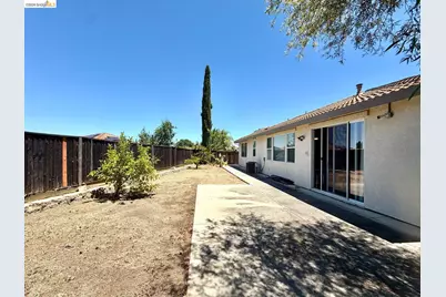 2084 Schell Mountain Way, Antioch, CA 94531 - Photo 27