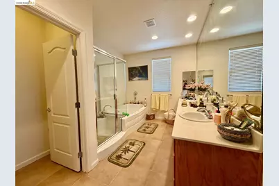 2084 Schell Mountain Way, Antioch, CA 94531 - Photo 15