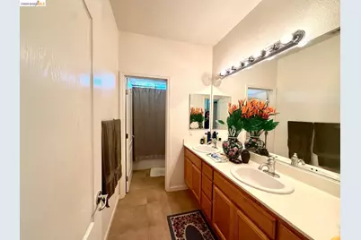 2084 Schell Mountain Way, Antioch, CA 94531 - Photo 21