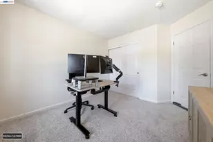 578 Mulqueeney St, Livermore, CA 94550 - Photo 35