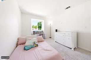578 Mulqueeney St, Livermore, CA 94550 - Photo 31
