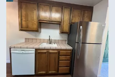 765 Center Ave, Martinez, CA 94553 - Photo 7