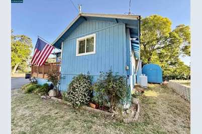 1824 Sycamore Drive, Isleton, CA 95641 - Photo 3