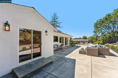 414 Castello Rd, Lafayette, CA 94549 - Photo 31
