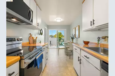 2137 Otis Dr #315, Alameda, CA 94501 - Photo 11
