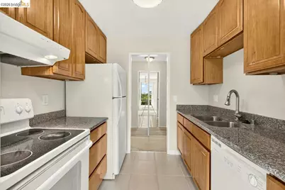 6 Captain Dr #236, Emeryville, CA 94608 - Photo 43