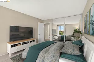 6 Captain Dr, Emeryville, CA 94608 - Photo 31